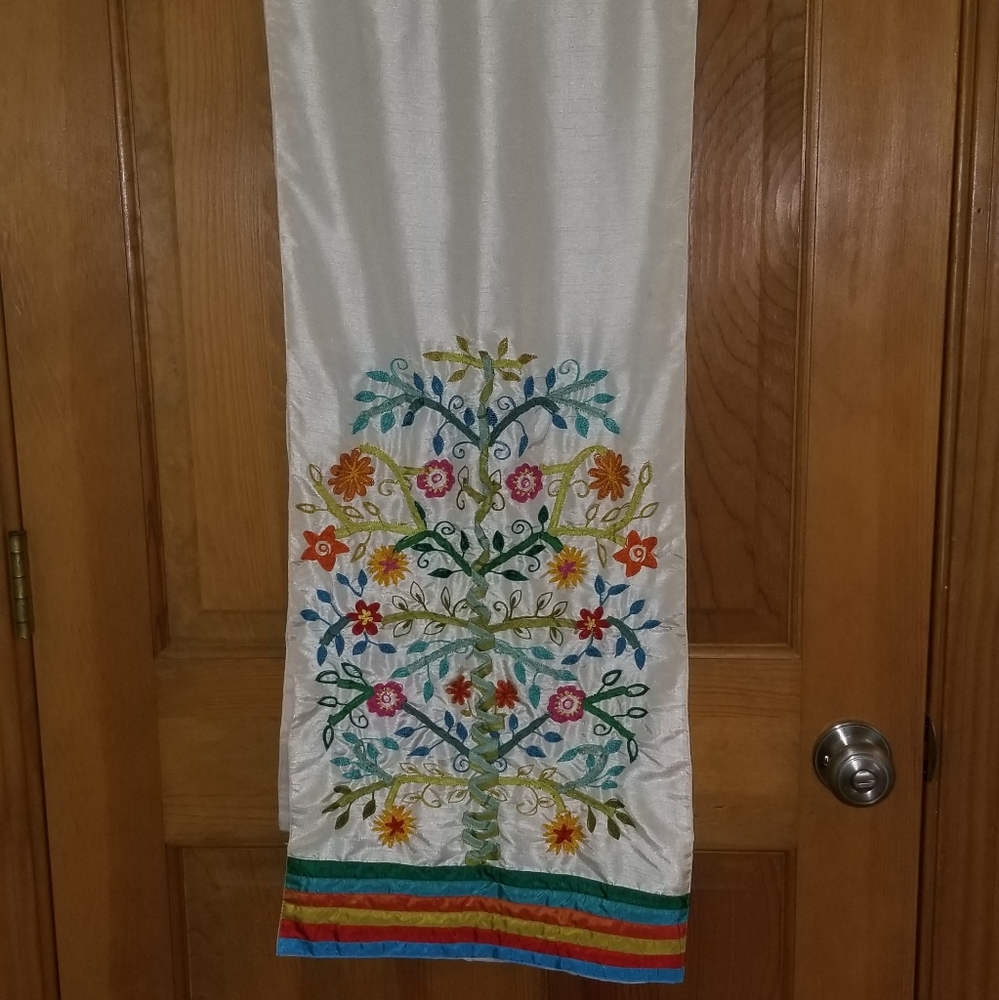 Pier One Table Runner